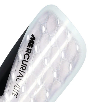 Parastinchi Mercurial Lite