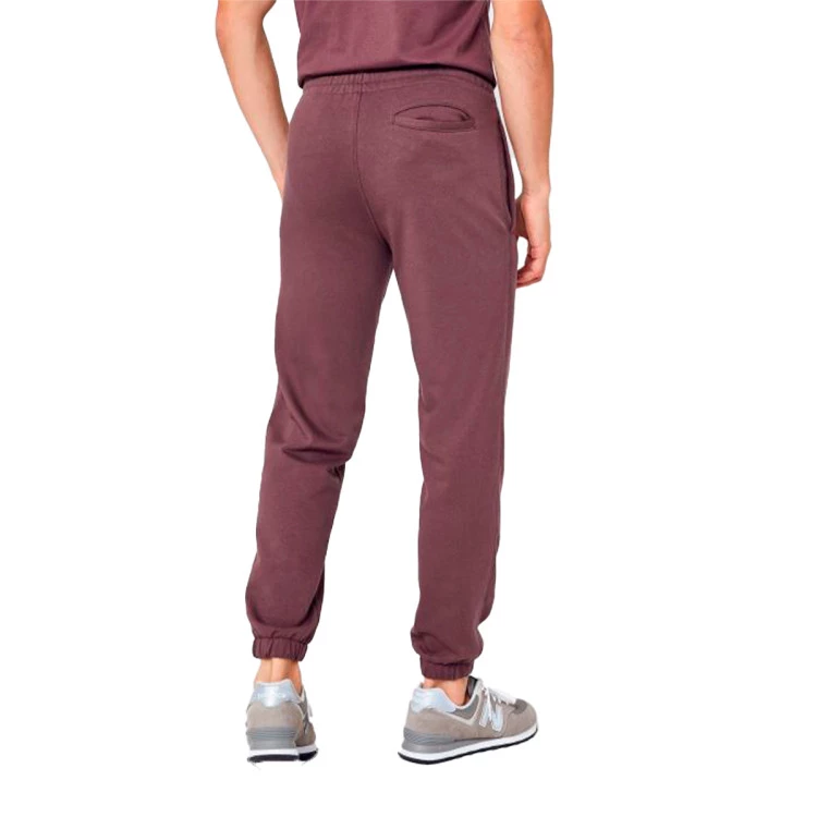 pantalon-largo-new-balance-uni-ssentials-sweat-red-1