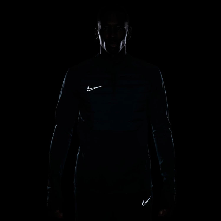 sudadera-nike-therma-fit-academy-winter-warrior-deep-jungle-fir-reflective-silver-5