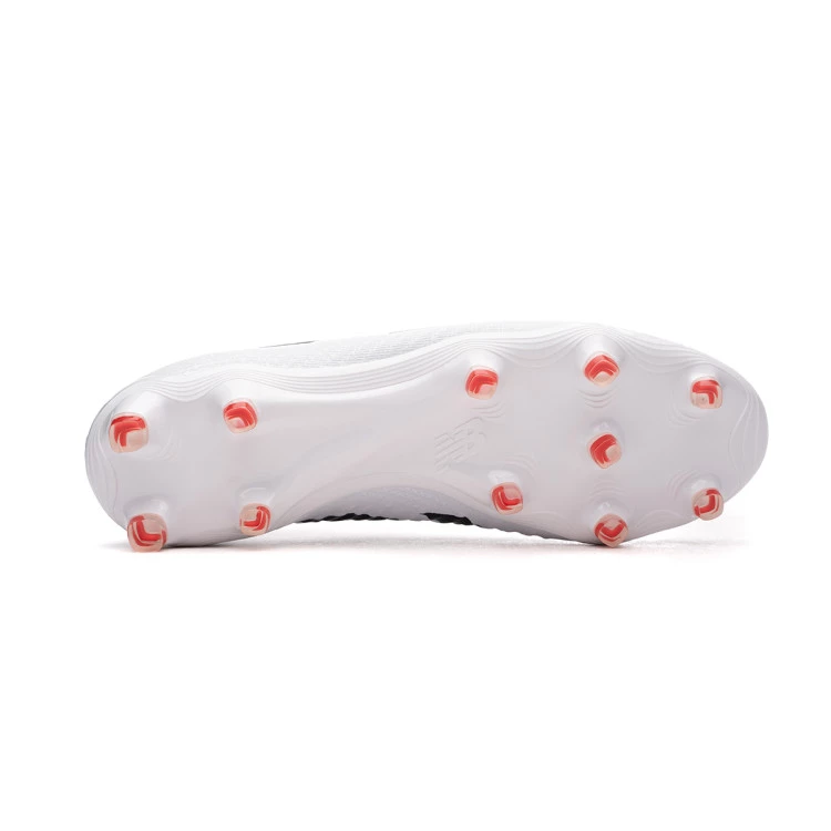 bota-new-balance-tekela-magia-fg-v4-white-3