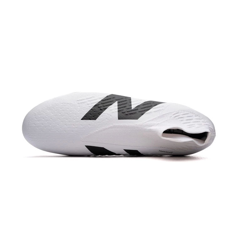 bota-new-balance-tekela-magia-fg-v4-white-4