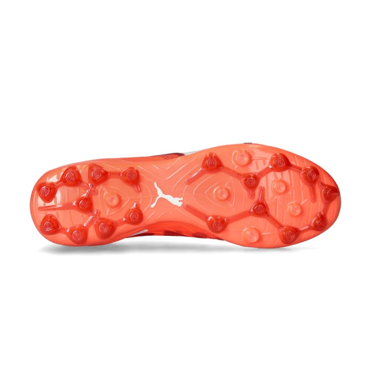 bota-puma-king-ultimate-mg-glowing-red-white-red-fire-3