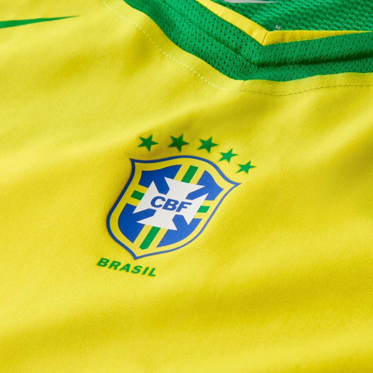 camiseta-nike-brasil-edicion-especial-reissue-opti-yellow-apple-green-apple-green-5