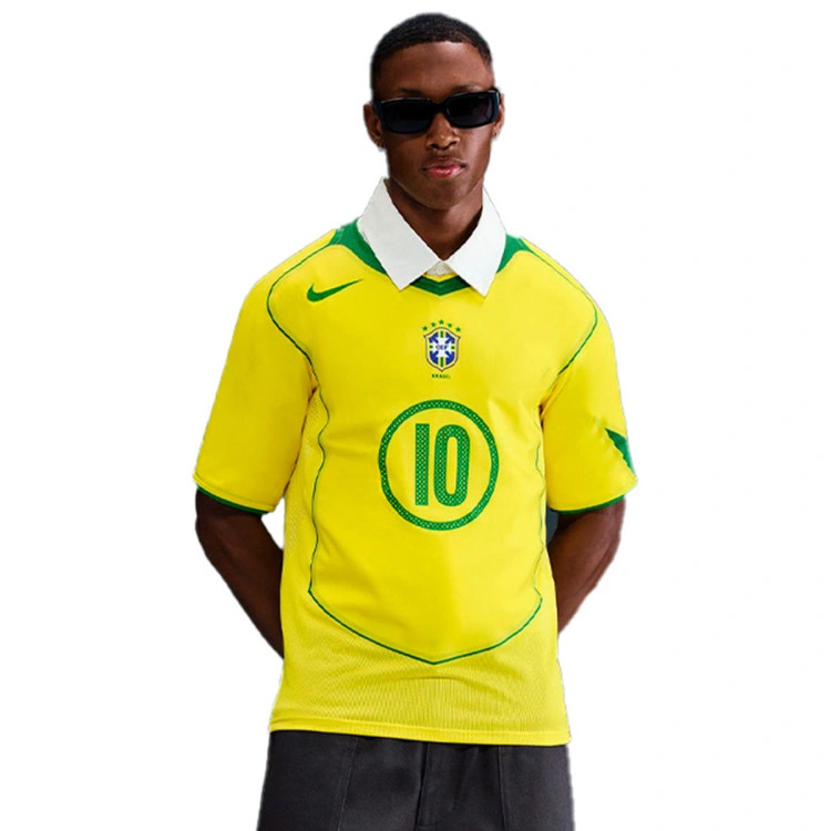 camiseta-nike-brasil-ronaldinho-edicion-especial-reissue-opti-yellow-apple-green-apple-green-1