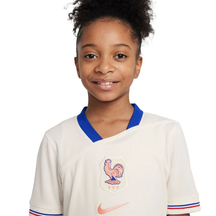 camiseta-nike-francia-segunda-equipacion-eurocopa-femenina-2025-nino-pale-ivory-bright-blue-lt-madder-root-no-spon-3