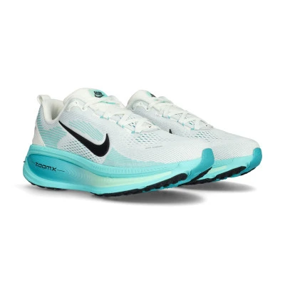 Scarpe Vomero 18