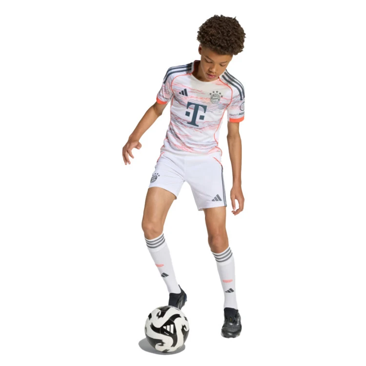 pantalon-corto-adidas-fc-bayern-segunda-equipacion-2025-2026-white-4