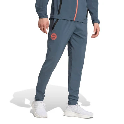 Pantaloni  FC Bayern Fanswear 2025-2026