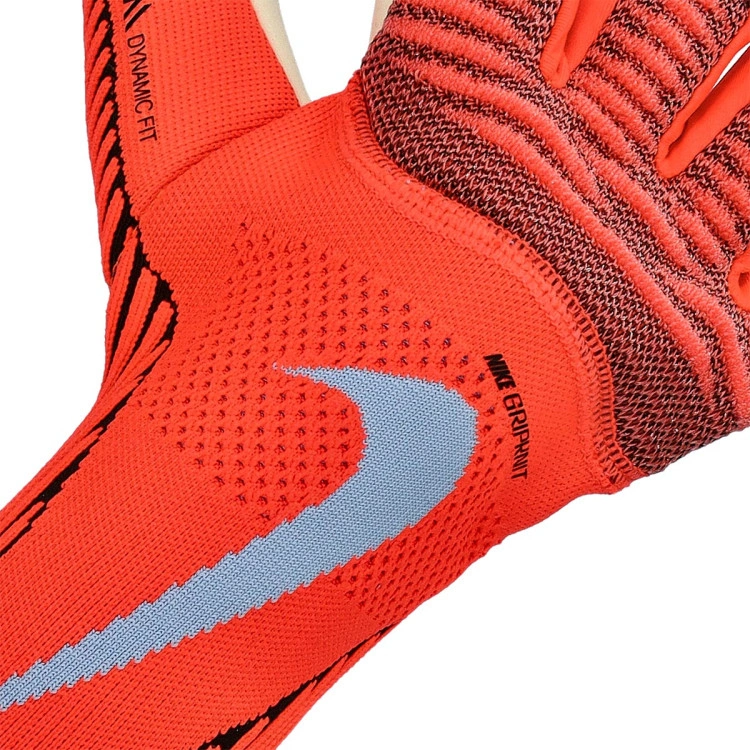 guantes-nike-phantom-dynamic-fit-granate-4
