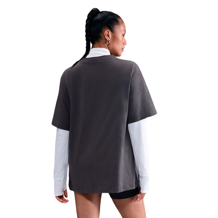 camiseta-nike-sportswear-essentials-lbr-mujer-thunder-grey-1