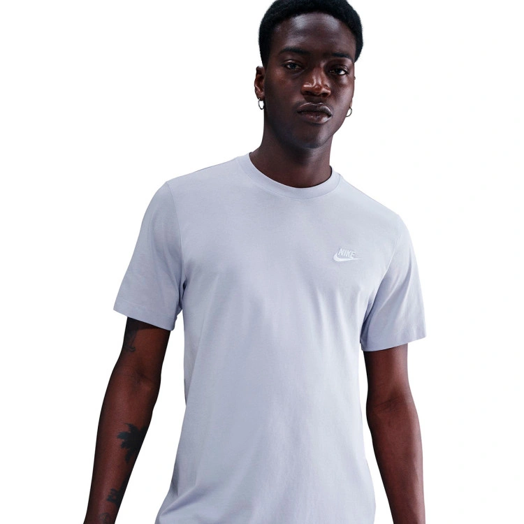 camiseta-nike-sportswear-club-ghost-white-2