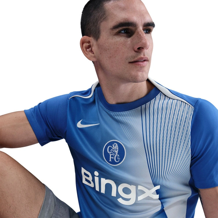 camiseta-nike-chelsea-fc-x-total-90-pre-match-2025-2026-game-royal-field-silver-field-silver-4
