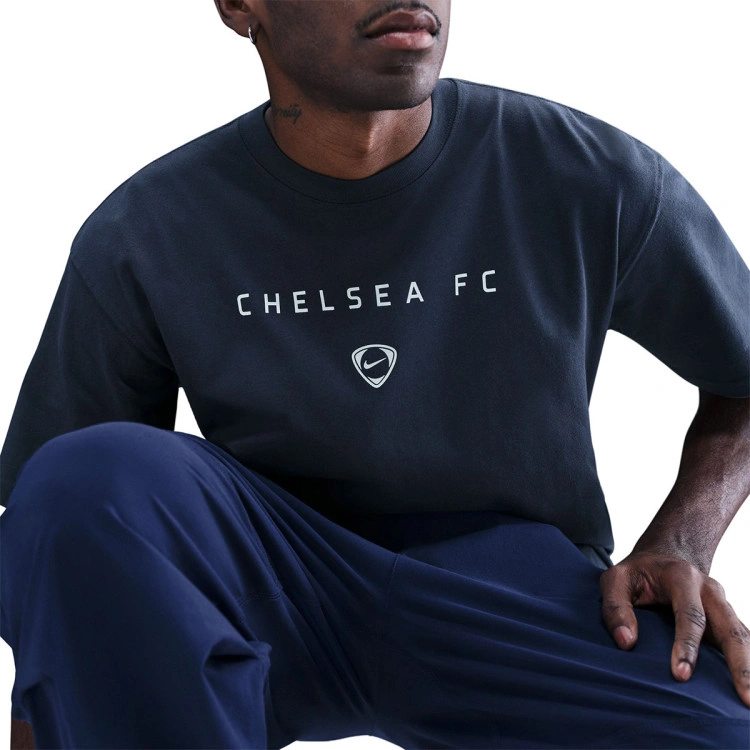 camiseta-nike-chelsea-fc-fanswear-2025-2026-obsidian-2