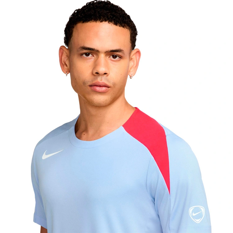 camiseta-nike-dri-fit-strike-royal-tint-royal-tint-bright-crimson-white-2