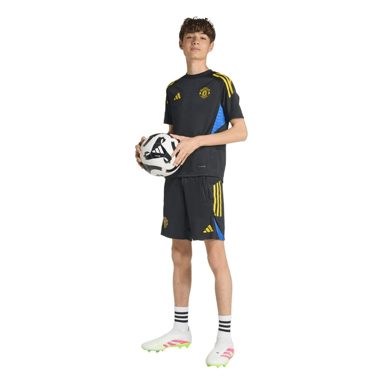 camiseta-adidas-manchester-united-training-2025-2026-nino-black-hi-res-blue-tribe-yellow-4