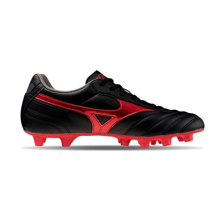 bota-mizuno-morelia-ii-club-fg-black-red-black-1