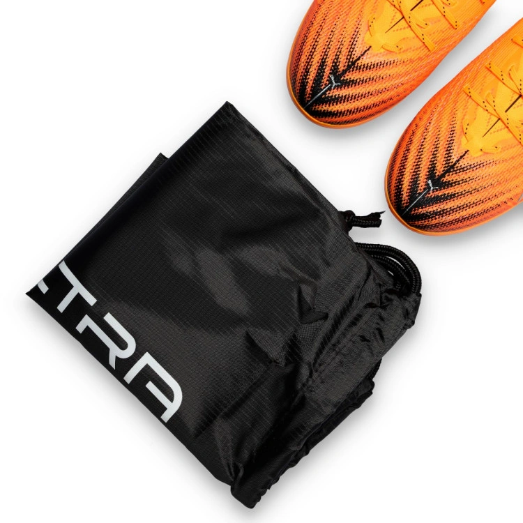 bota-puma-ultra-6-ultimate-ag-mujer-heat-fire-black-glowing-red-6