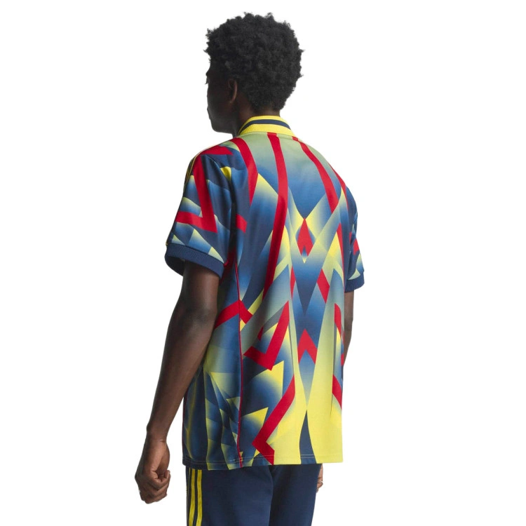 camiseta-adidas-arsenal-fc-lifestyler-fanswear-2025-2026-yellow-pure-ruby-night-indigo-1