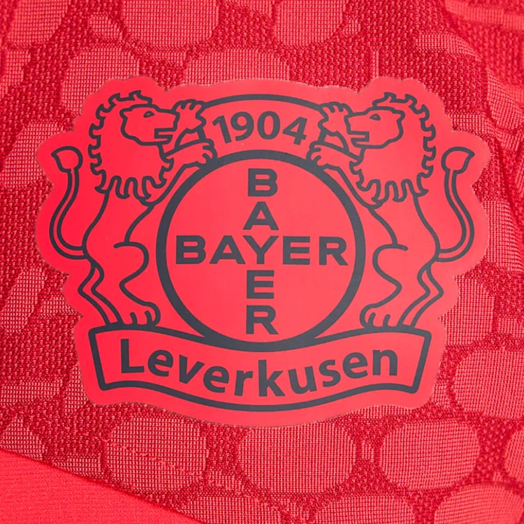 sudadera-new-balance-bayern-leverkusen-pre-match-2025-2026-white-3