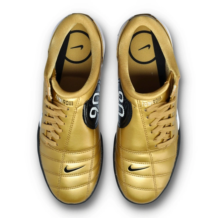 zapatilla-nike-total-90-mujer-mtlc-gold-black-white-black-4