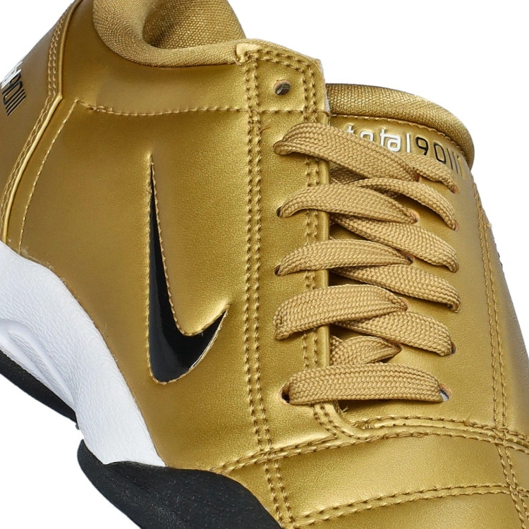 zapatilla-nike-total-90-mujer-mtlc-gold-black-white-black-7