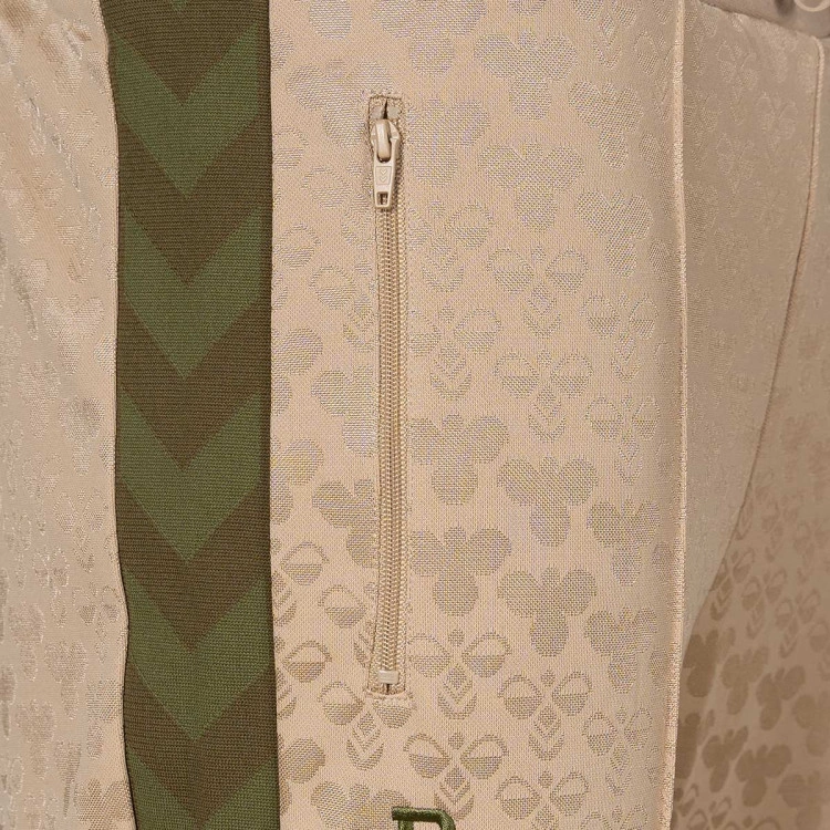 pantalon-largo-hummel-real-betis-training-2025-2026-brown-4