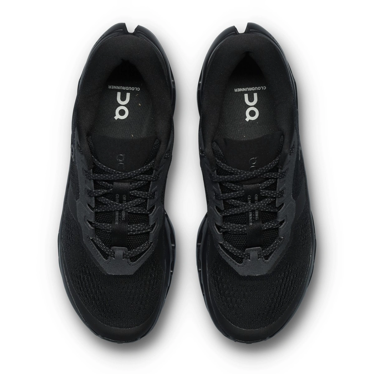 zapatilla-on-cloudrunner-3-black-black-5