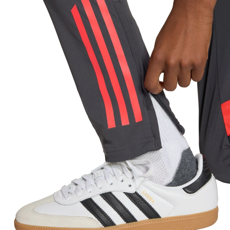 pantalon-largo-adidas-liverpool-fc-training-2025-2026-nino-black-3