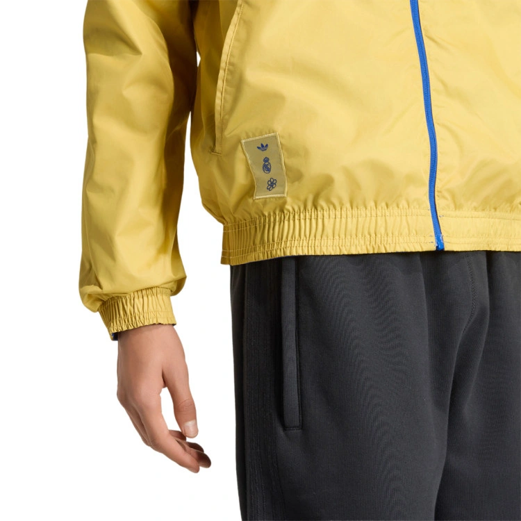 chaqueta-adidas-real-madrid-cny-fanswear-2025-2026-team-royal-blue-4