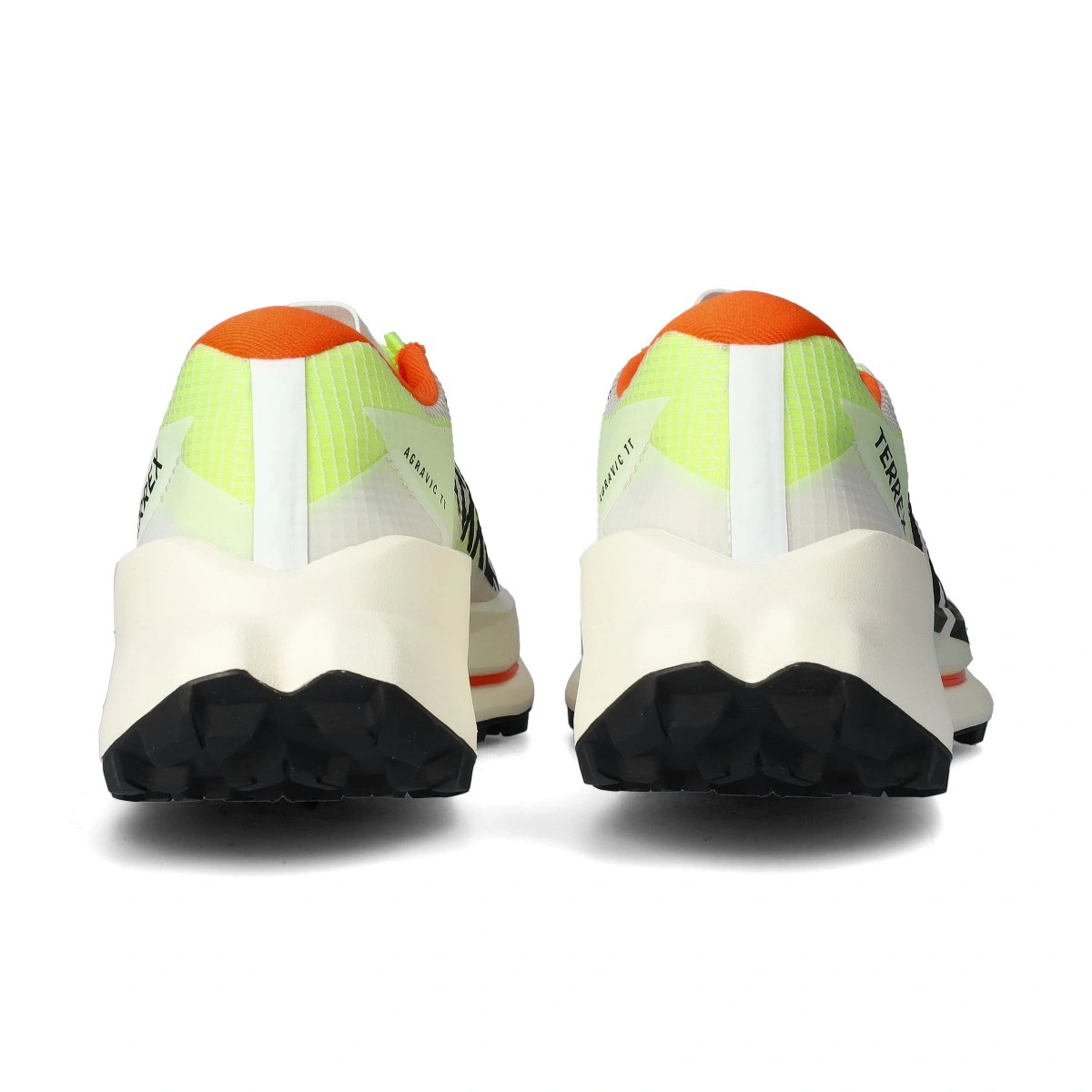 zapatilla-adidas-terrex-agravic-tt-white-4