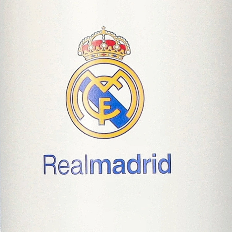 botella-real-madrid-cf-botella-termica-720-ml-doble-boquilla-real-madrid-blanco-4