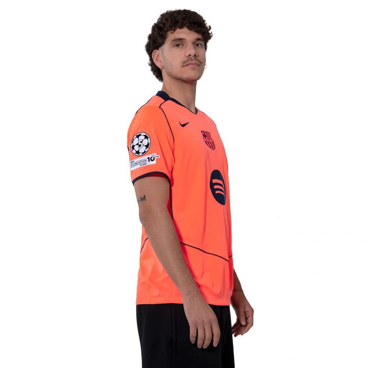 camiseta-nike-lamine-yamal-fc-barcelona-tercera-equipacion-champions-league-2025-2026-bright-mango-3