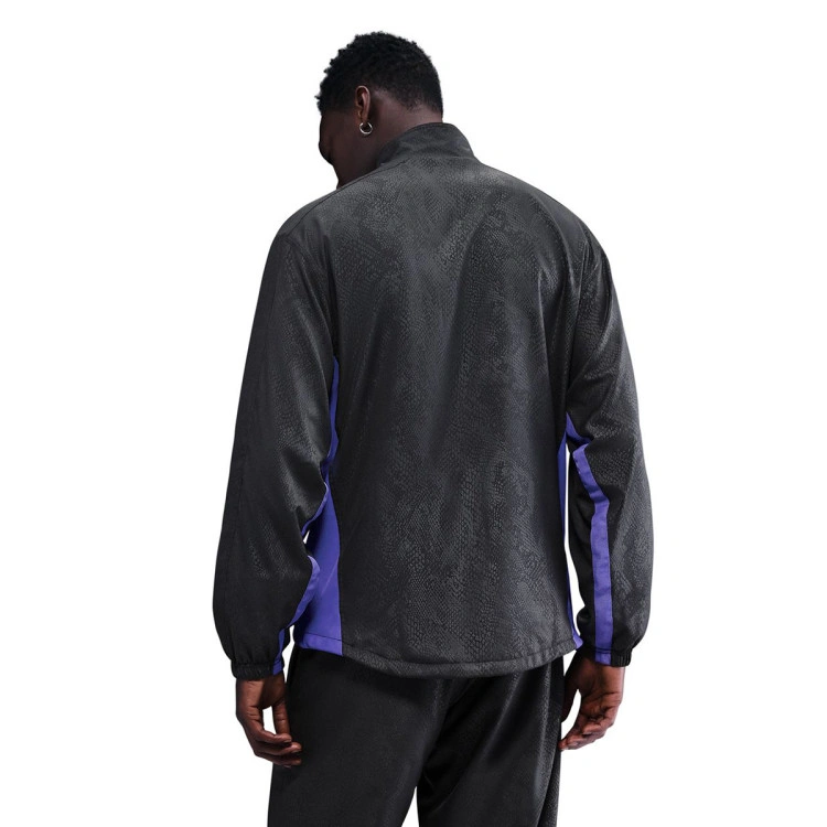 chaqueta-nike-fc-barcelona-fanswear-x-kobe-2025-2026-black-persian-violet-1