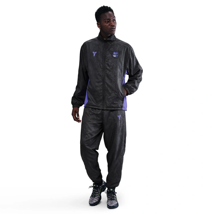 chaqueta-nike-fc-barcelona-fanswear-x-kobe-2025-2026-black-persian-violet-6