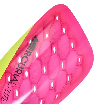 Parastinchi Mercurial Lite