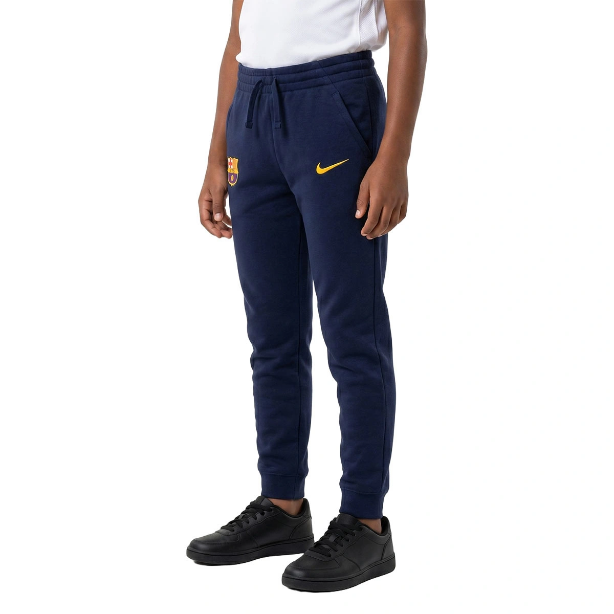 pantalon-largo-nike-fc-barcelona-fanswear-2026-2027-nino-blackened-blue-mineral-yellow-no-sponsor-2