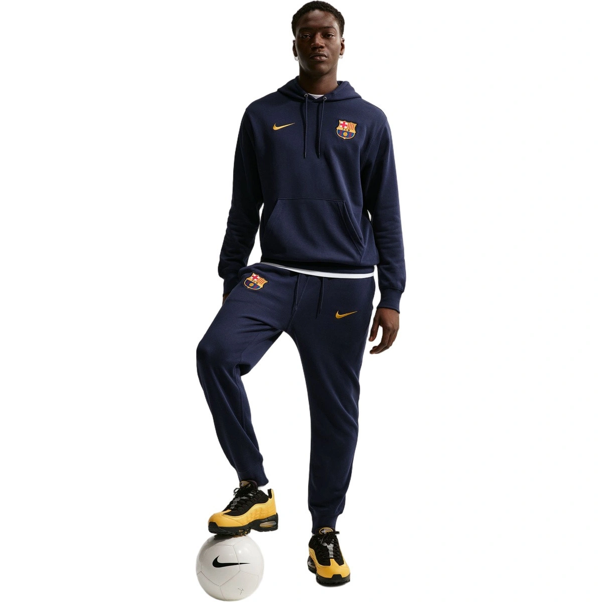 pantalon-largo-nike-fc-barcelona-fanswear-2026-2027-blackened-blue-mineral-yellow-no-sponsor-3