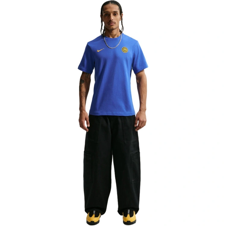 camiseta-nike-inter-milan-fanswear-2026-2027-game-royal-university-gold-no-sponsor-plyr-3