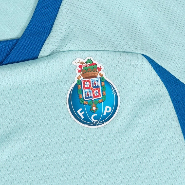 conjunto-new-balance-fc-porto-tercera-equipacion-2026-2027-nino-light-blue-4
