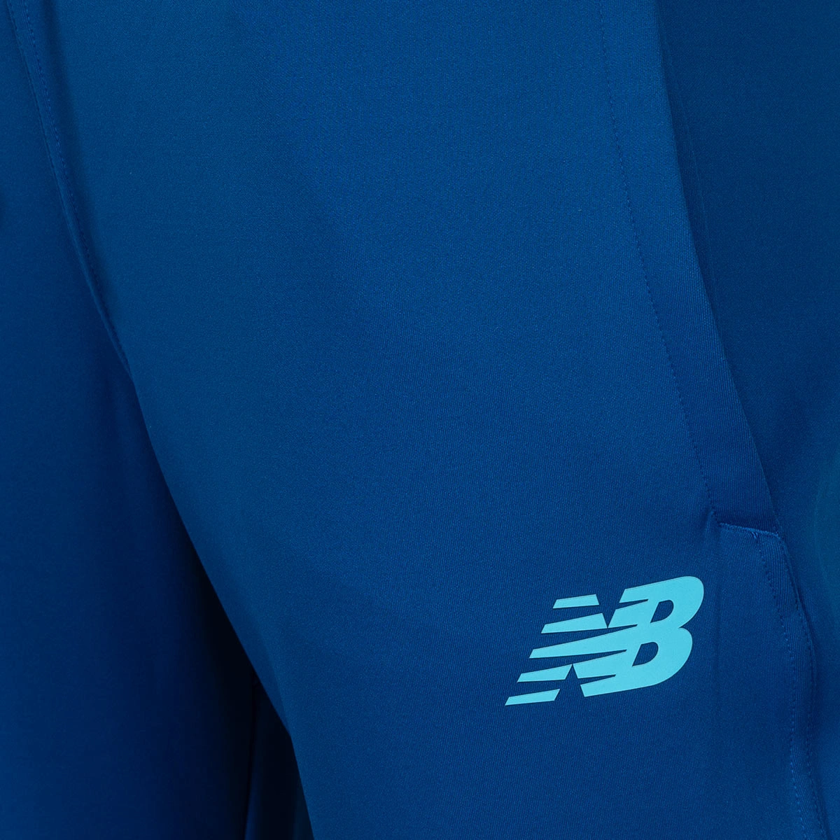 pantalon-largo-new-balance-fc-porto-fanswear-2026-2027-blue-4