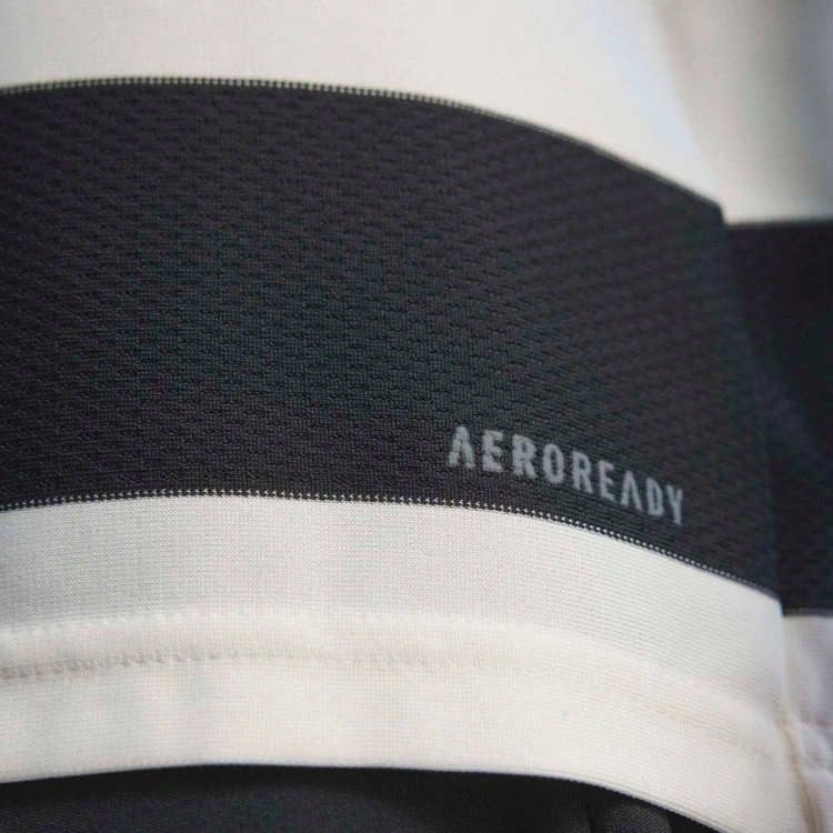 camiseta-adidas-juventus-edicion-especial-sgura-ml-2025-2026-black-white-6