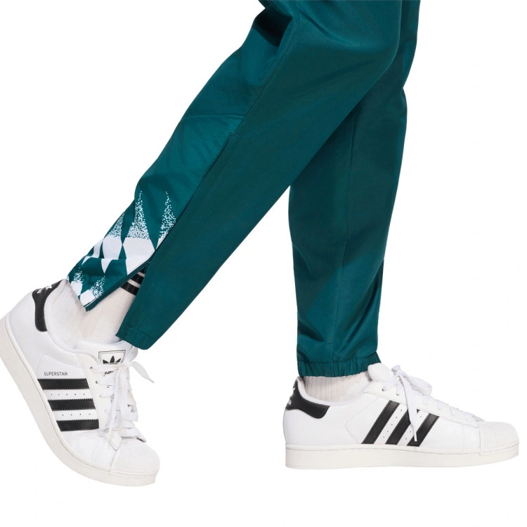 pantalon-largo-adidas-real-madrid-fanswear-2026-2027-aurora-ivy-3