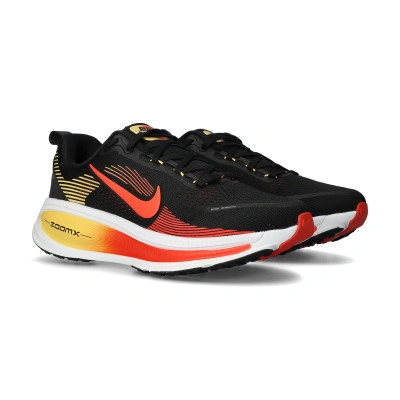 Scarpe Vomero 18