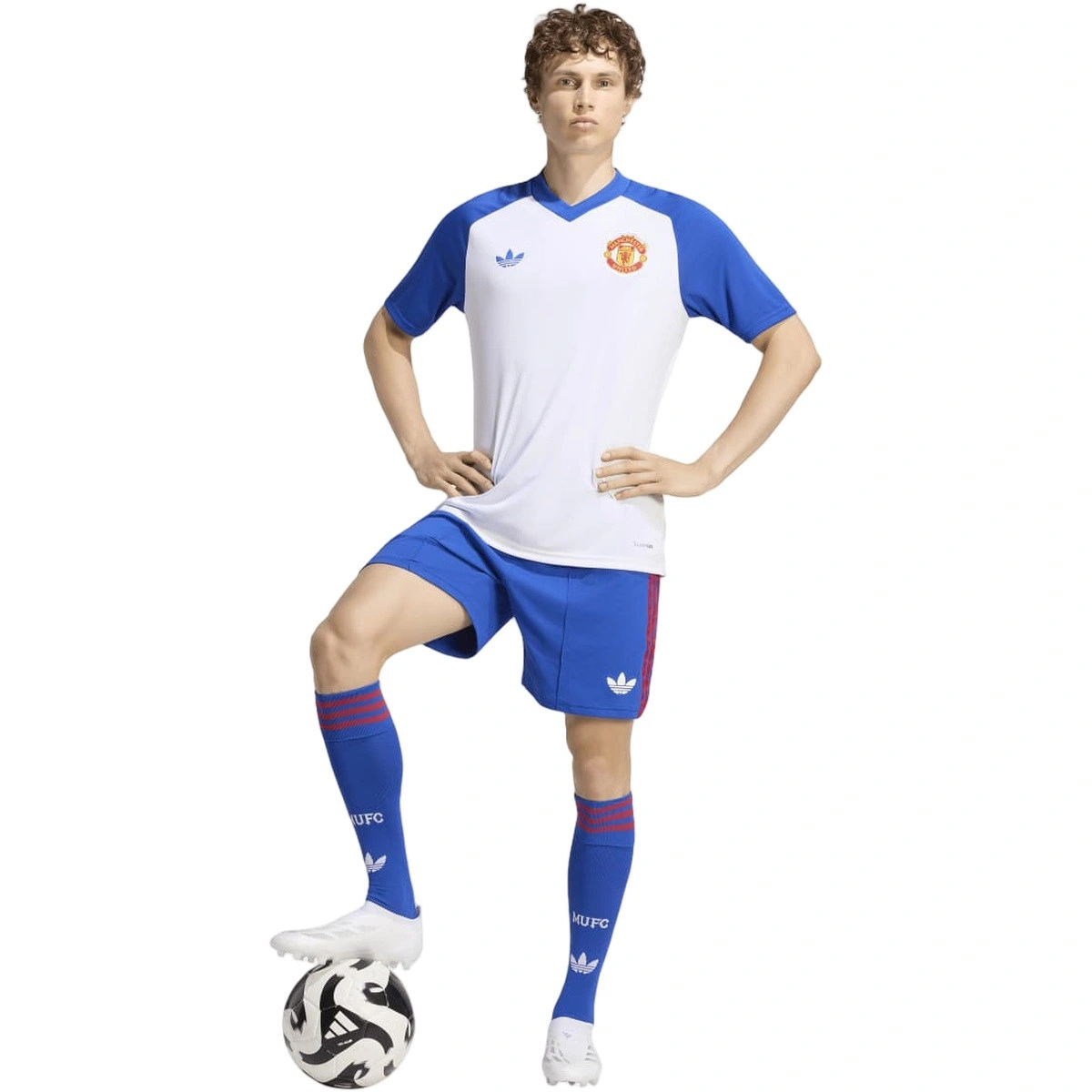 camiseta-adidas-manchester-united-pre-match-away-2026-2027-whiteteam-royal-blue-4