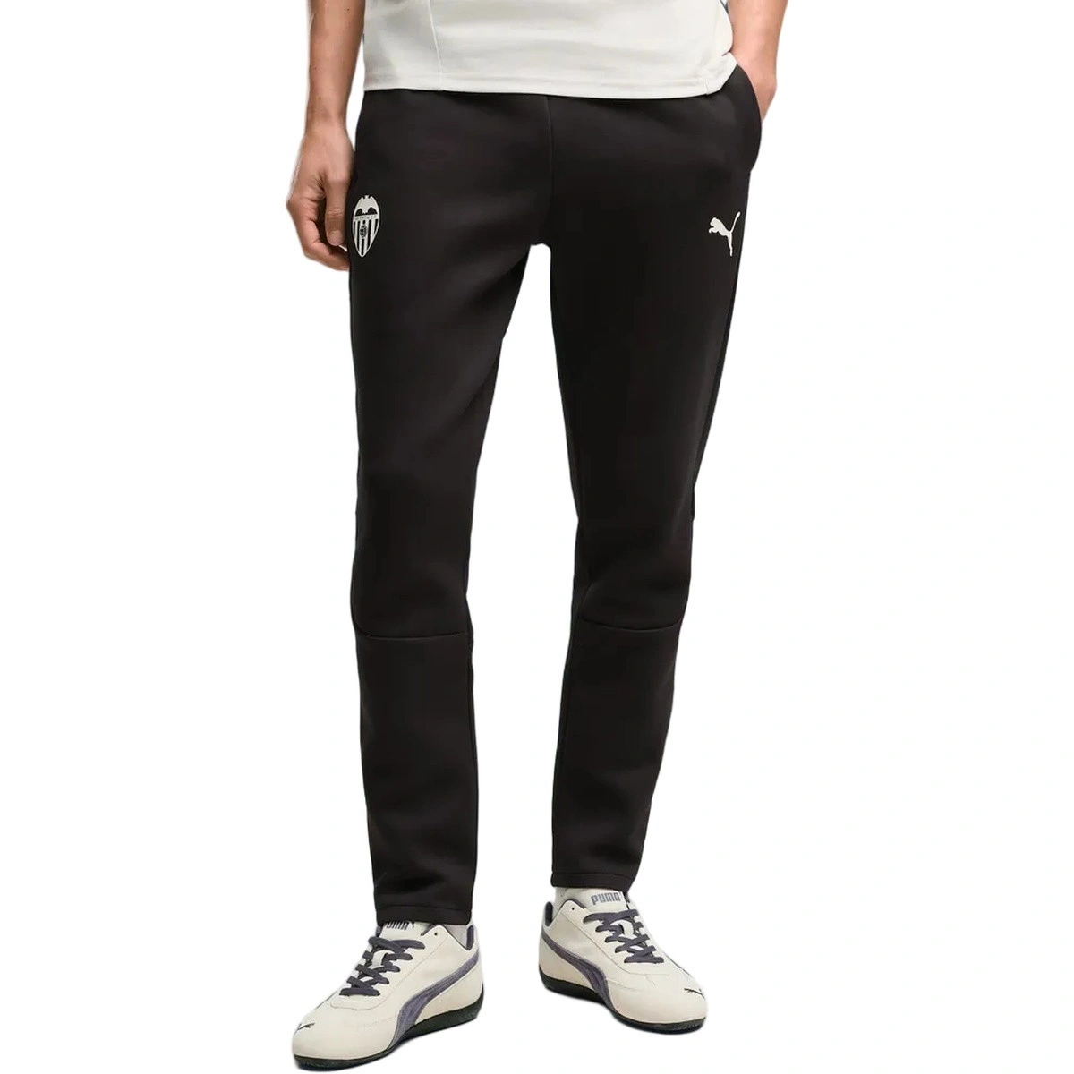 pantalon-largo-puma-valencia-cf-fanswear-2026-2027-black-warm-white-0