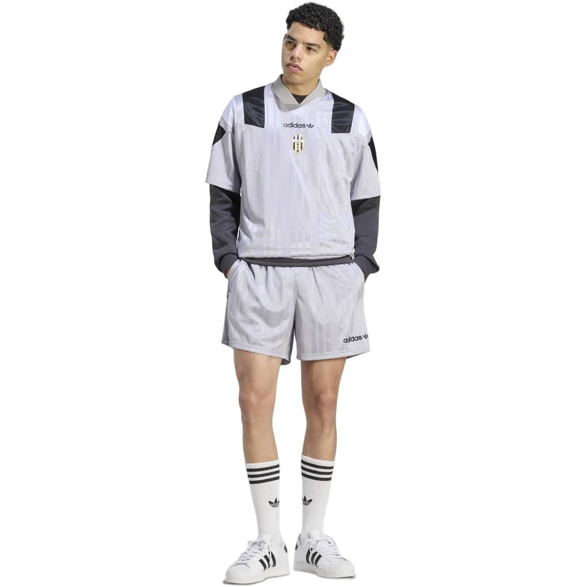 pantalon-corto-adidas-juventus-fanswear-2026-2027-glory-grey-4