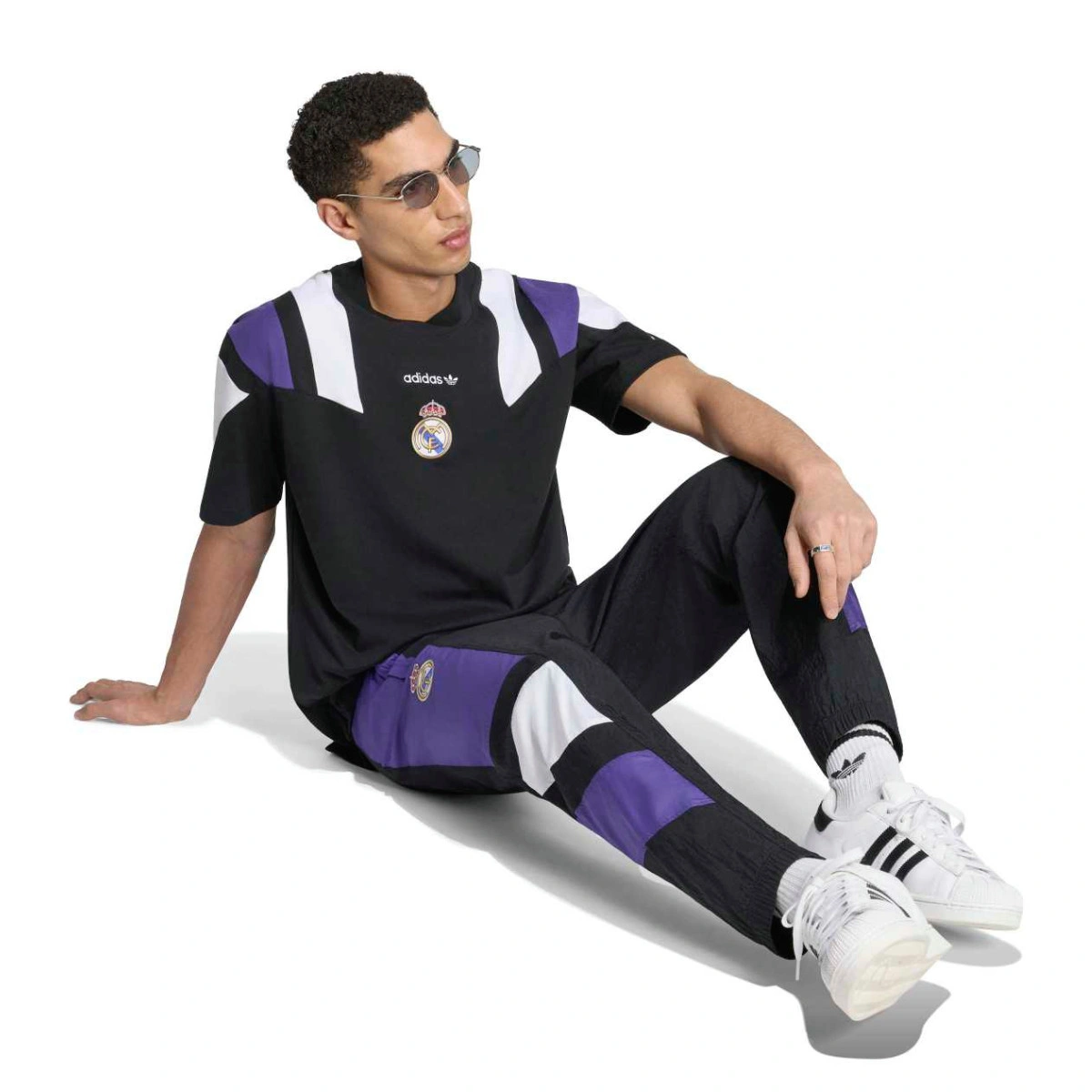 camiseta-adidas-real-madrid-eqt-fanswear-2026-2027-black-4