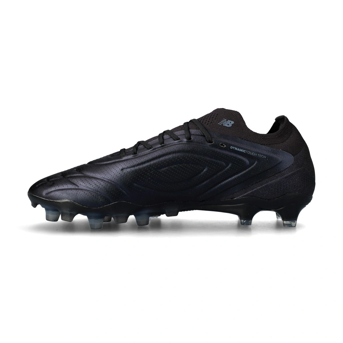 bota-new-balance-tekela-elite-low-laced-fg-v5-black-2
