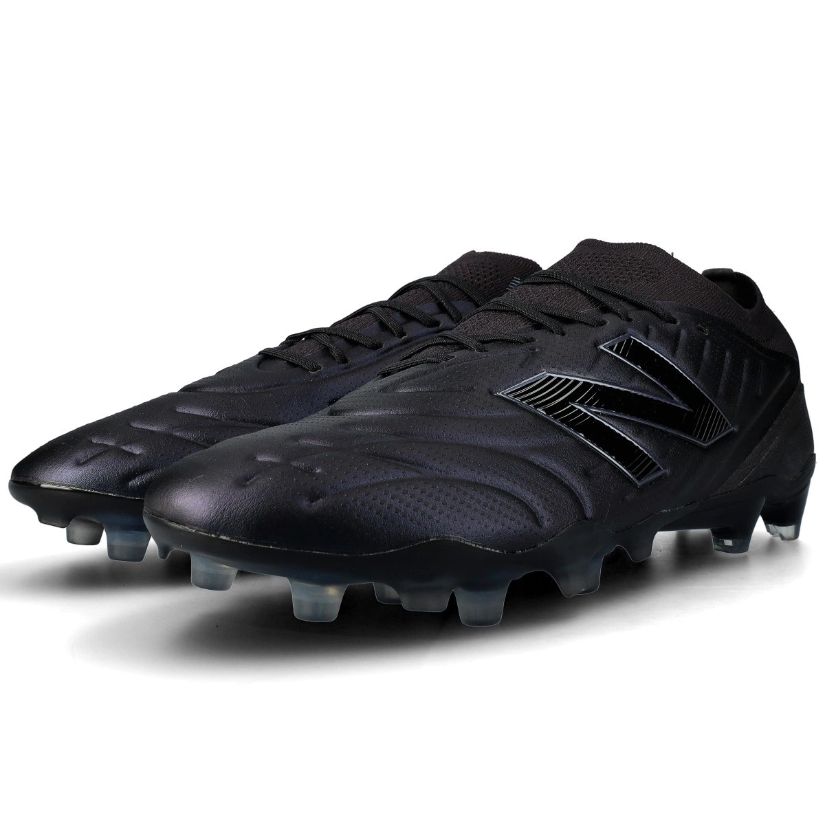 bota-new-balance-tekela-elite-low-laced-fg-v5-black-9