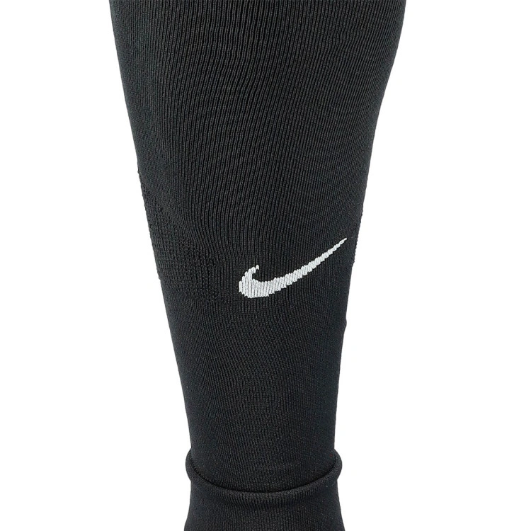 medias-nike-vaporfast-sleeve-negro-2